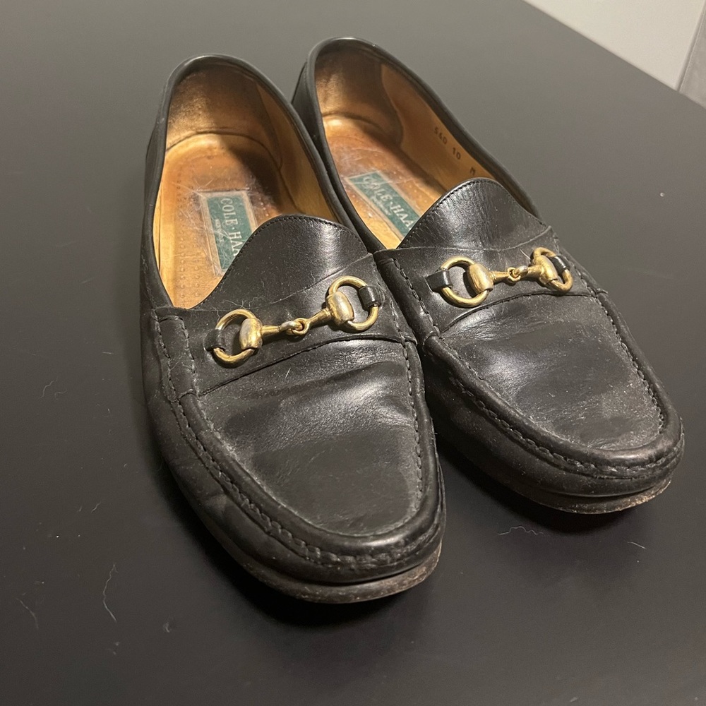 Black Leather Cole Haan Italian size 10 horsebit buckle loafers